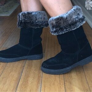 Black Suede Fur-Lined Boots Size 7